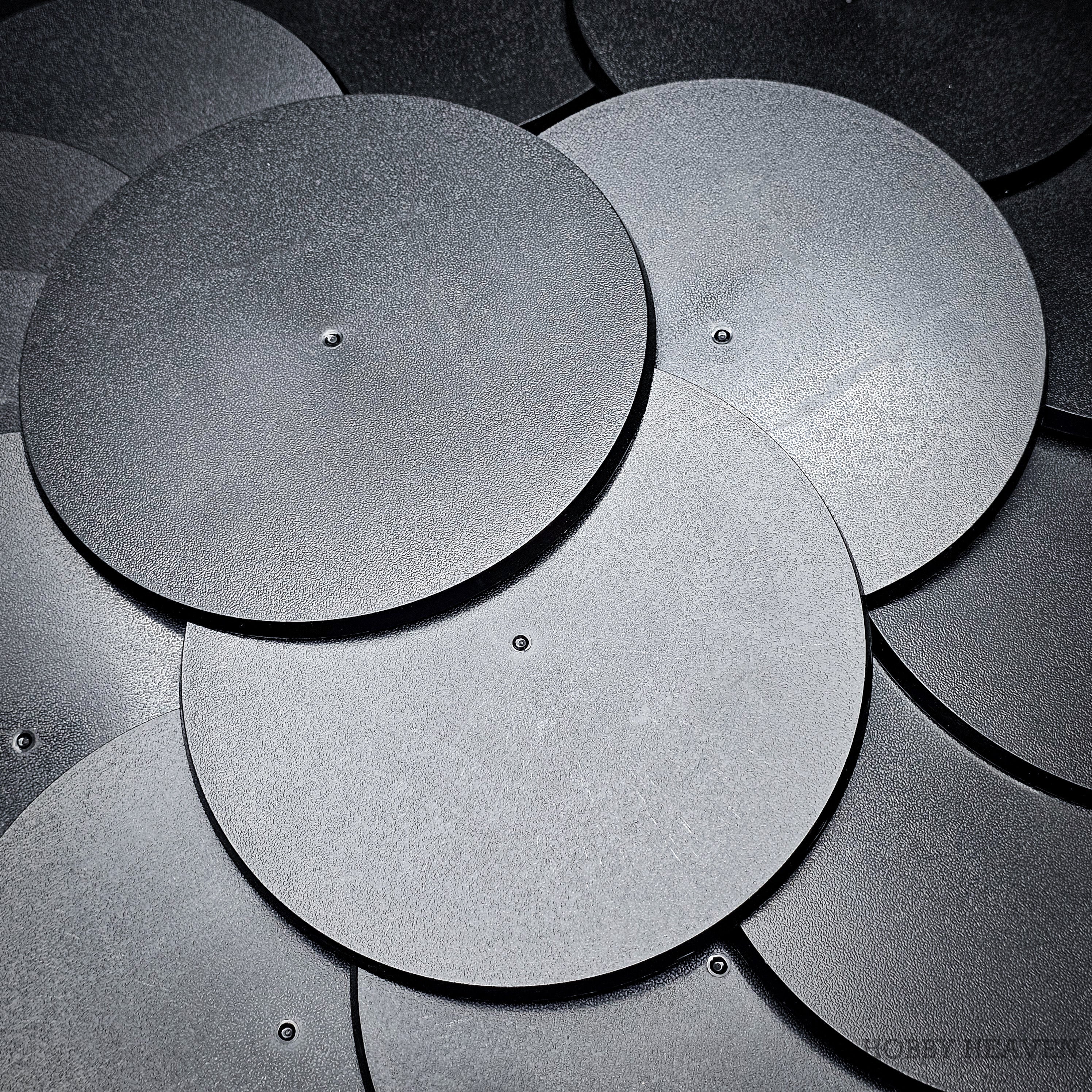 130mm Round Plain Plastic Bases - Image 5