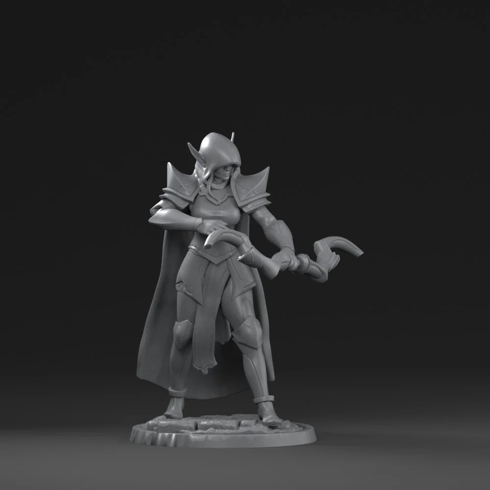 Commander Elf woman