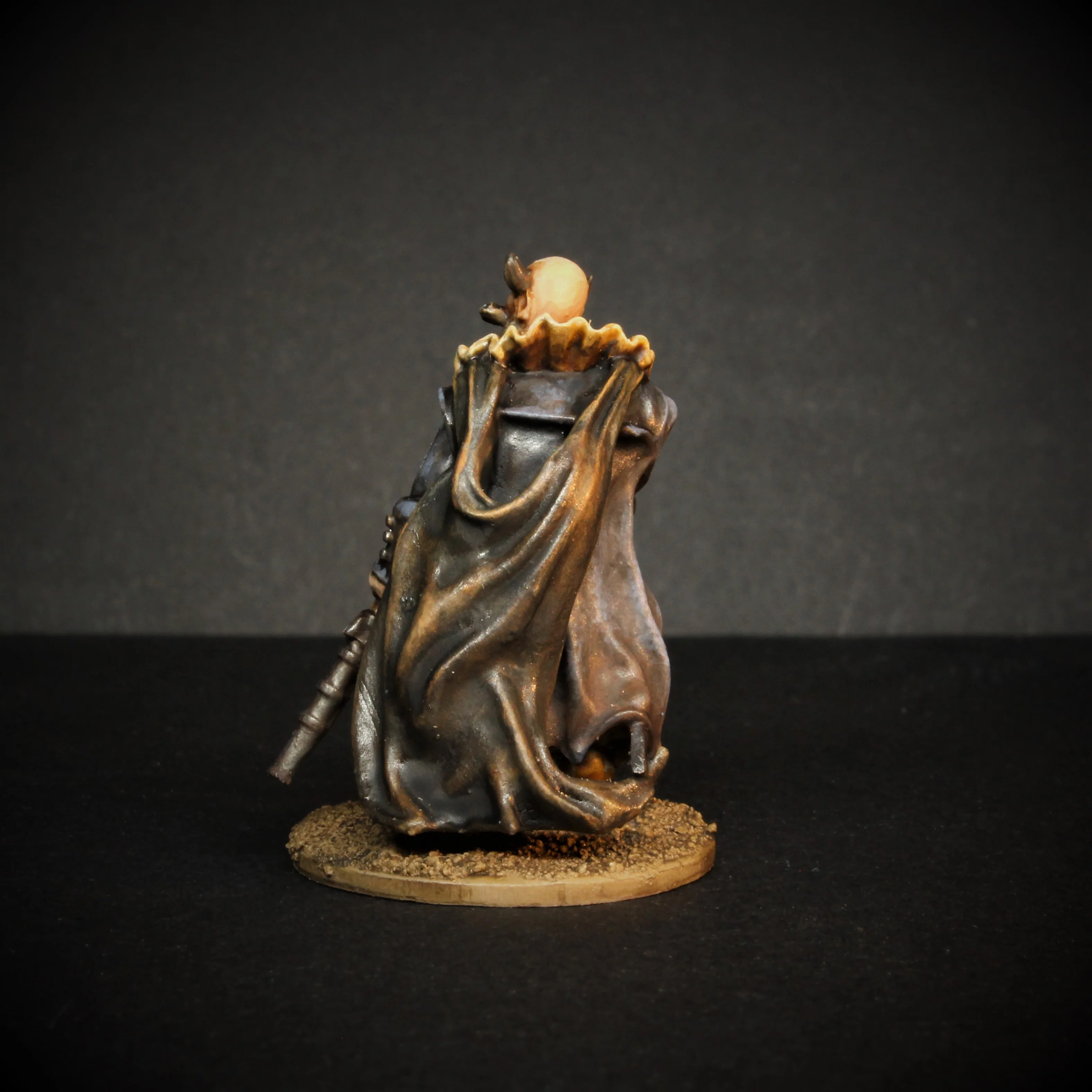 Lucius - Image 7