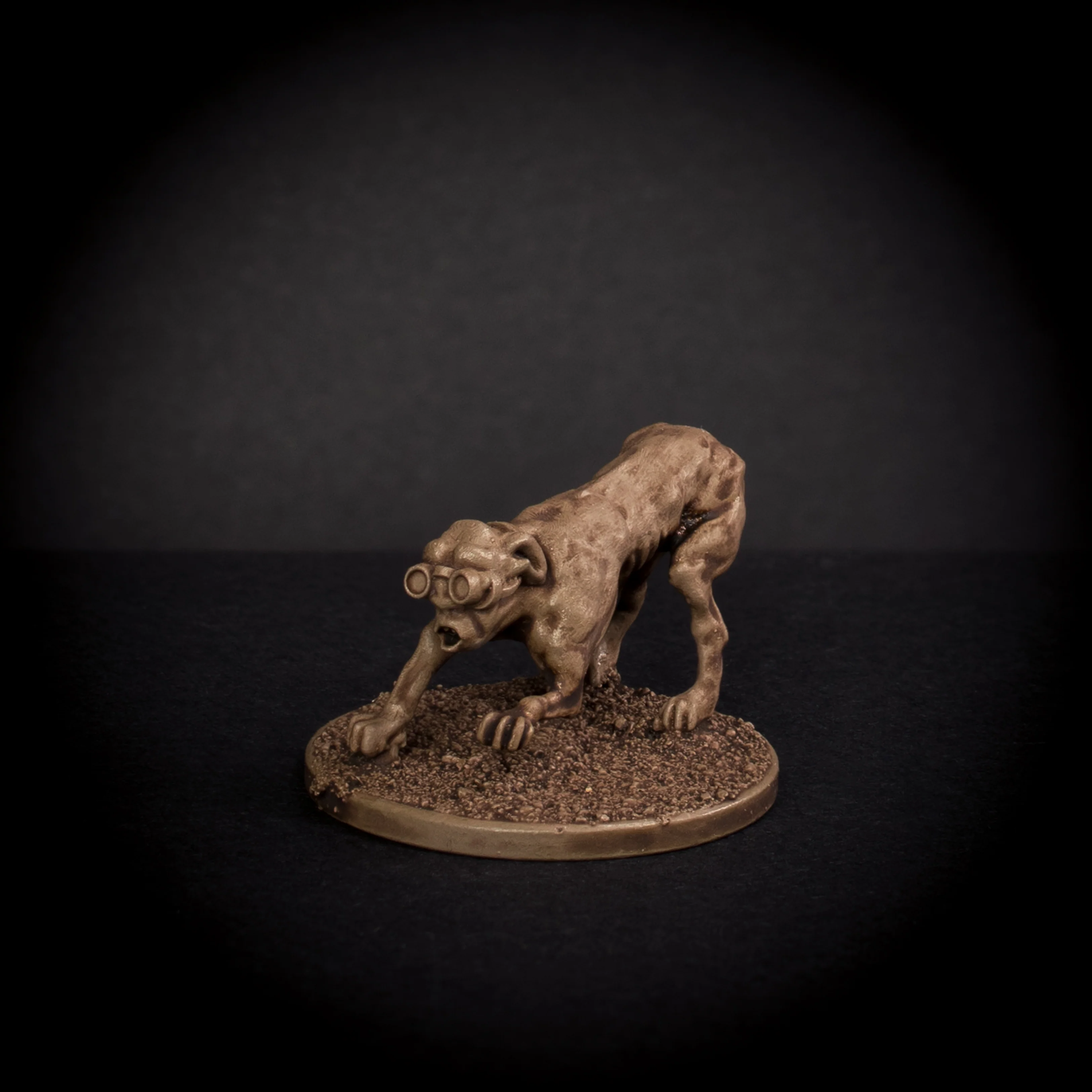 Man Hound - Emil - Image 8