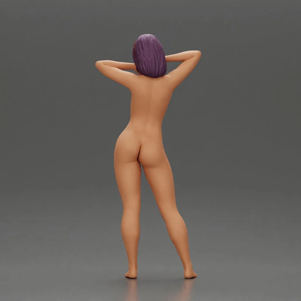 Naked girl posing confidently - Image 2