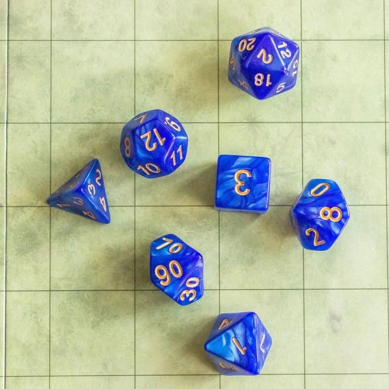 Purple Pearl Dice Set - Image 6
