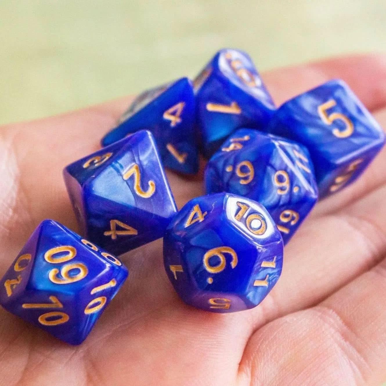 Purple Pearl Dice Set - Image 7