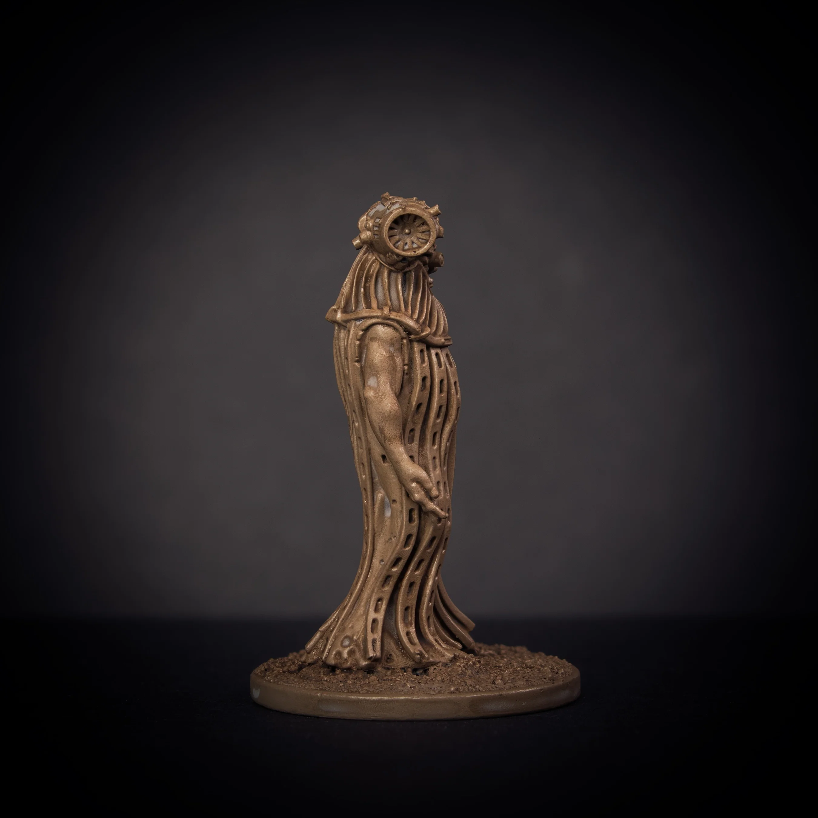 Vastarian Hammerhead Priest - Image 3
