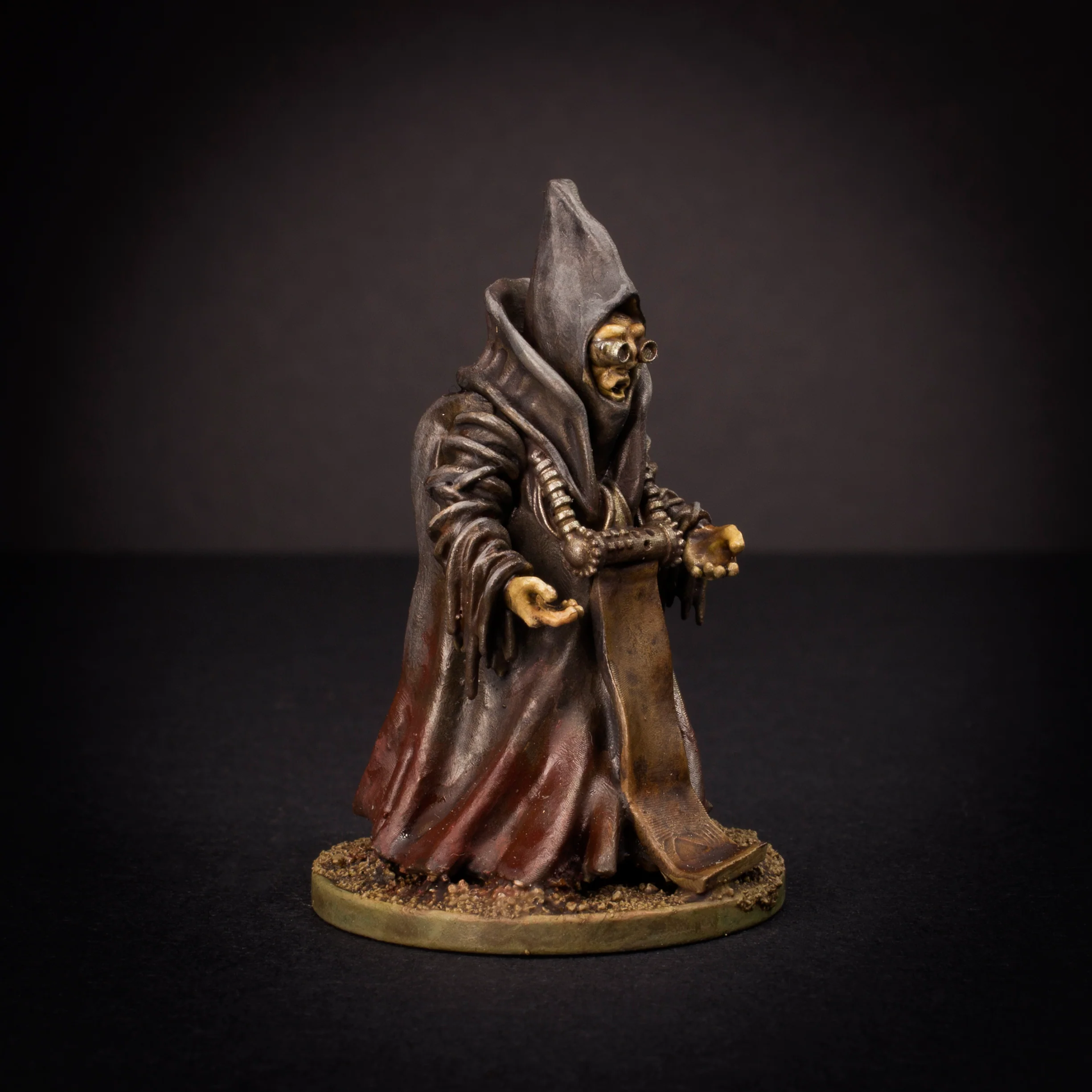 Vastarian - Priest 3 - Image 3