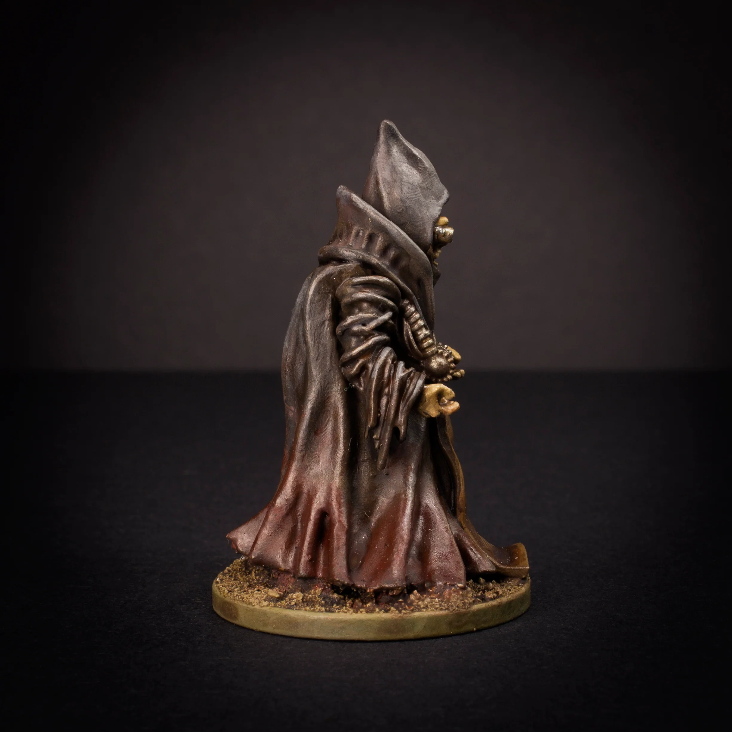 Vastarian - Priest 3 - Image 4
